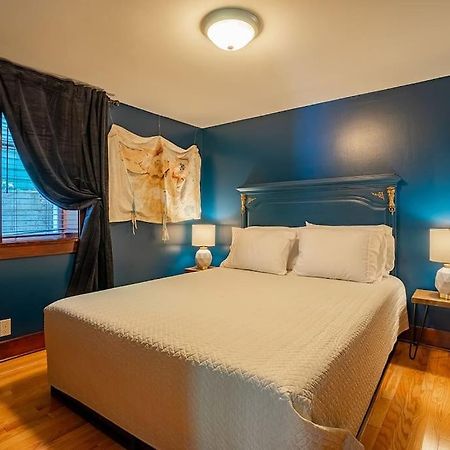 Charming 1Bd Suite In Capitol Hill - Foxglove Inn シアトル エクステリア 写真