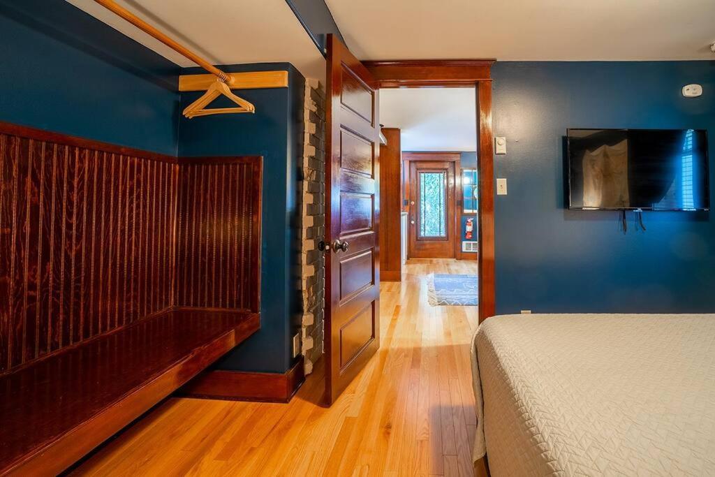Charming 1Bd Suite In Capitol Hill - Foxglove Inn シアトル エクステリア 写真
